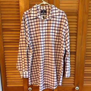 Stafford Men's White and Purple Checkered Shirt